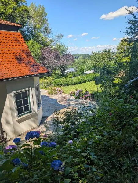 Wunderschöne Villa mit Pool und weitläufigem Grundstück, Nähe Pressbaum