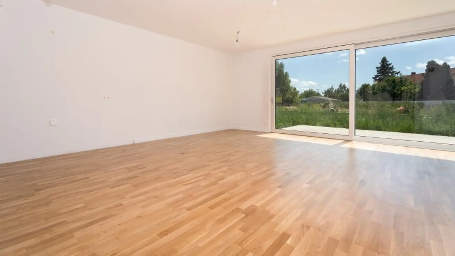 Liebe auf den ersten Blick in Weikendorf! Tolle Lage, Schlüsselfertig!