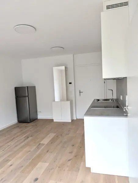 ERSTBEZUG - ENTZÜCKENDE 2-ZIMMER-WOHNUNG MIT SÜD-WEST BALKON