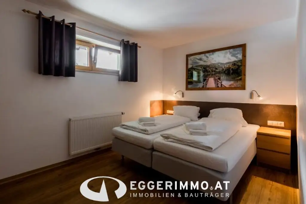 Living and Renting in the Heart of Kaprun – Exclusive Multi-Family House with Separate Apartment