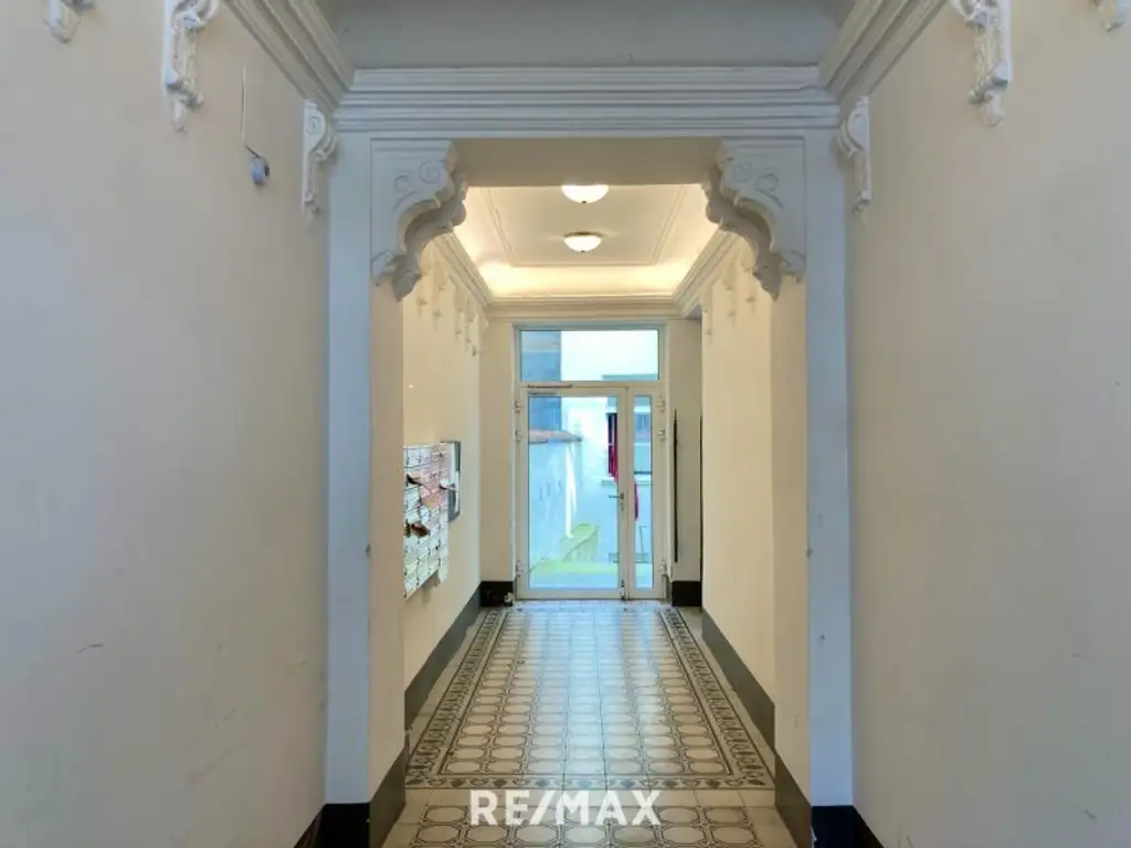 Perfekt geschnitten: Frisch sanierte 3-Zimmerwohnung in bester Lage in 1150 Wien