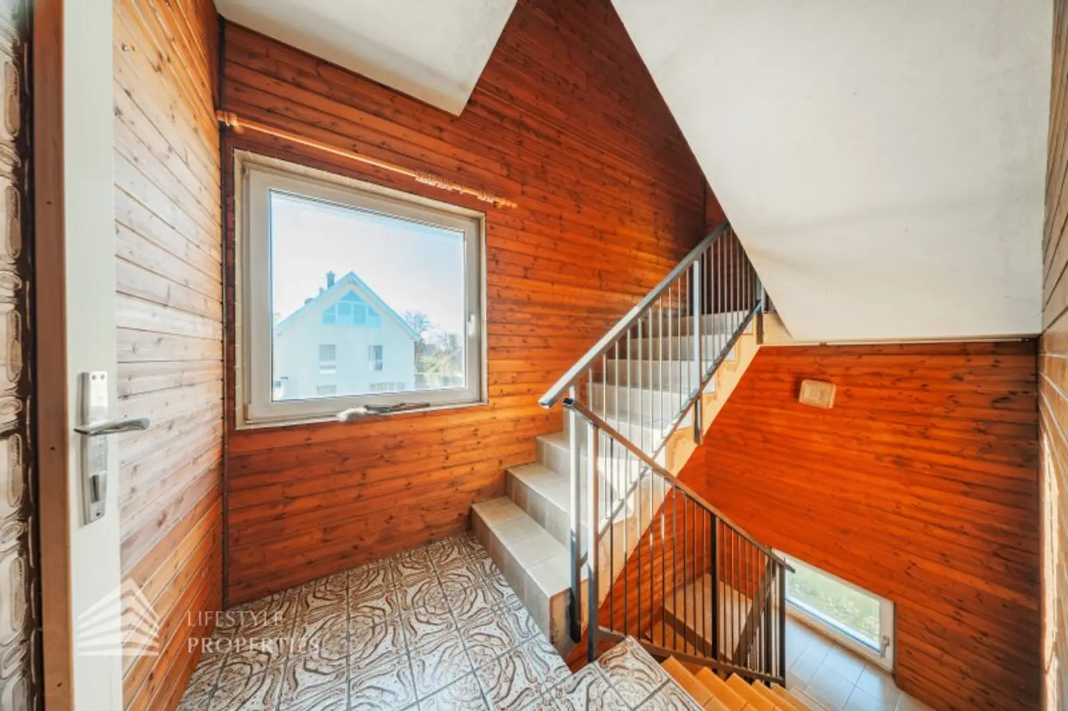 Großzügiges Familienrefugium in absoluter Ruhelage – charmantes Wohnhaus auf 1.000 m² Traumgrundstück in 1220 Wien