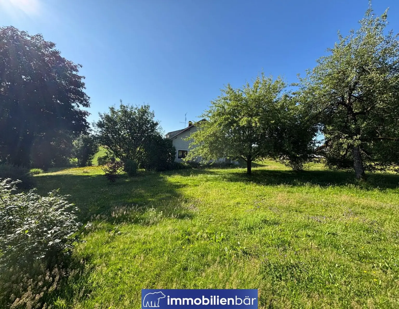 Idyllisches Baugrundstück in Esternberg - Vielseitiges Potenzial nahe Passau