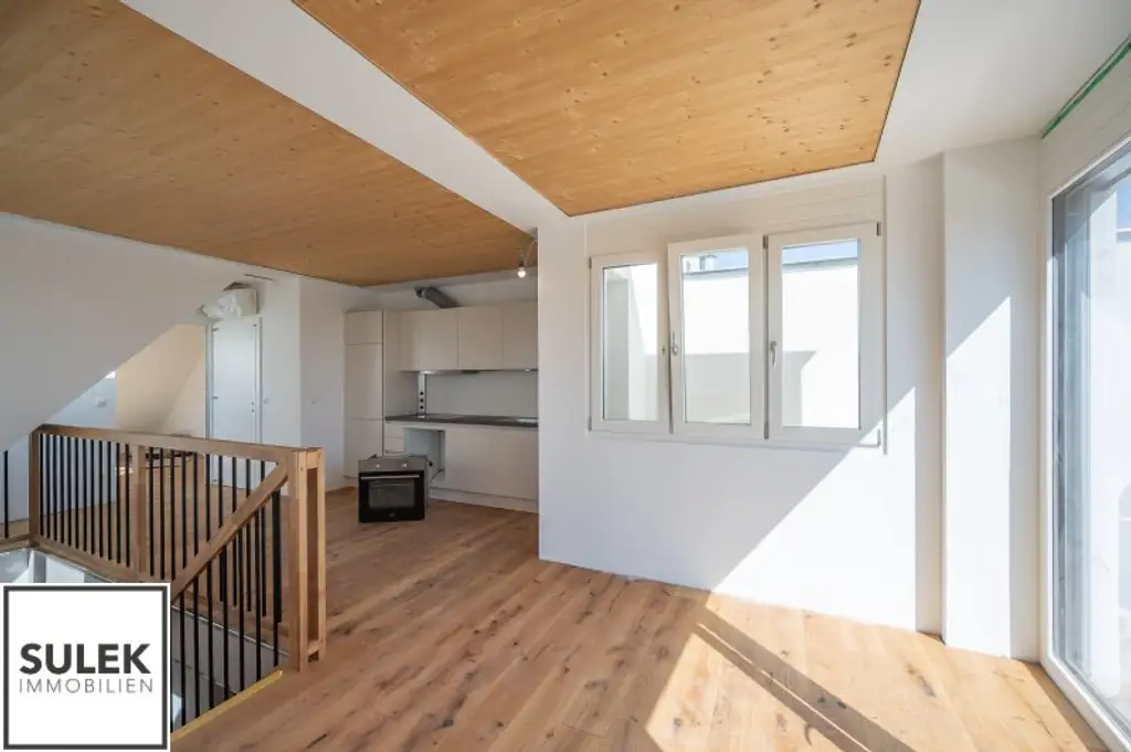 Dachgeschoßwohnung im Herzen des 2. Bezirks – 83 m² Wohnkomfort