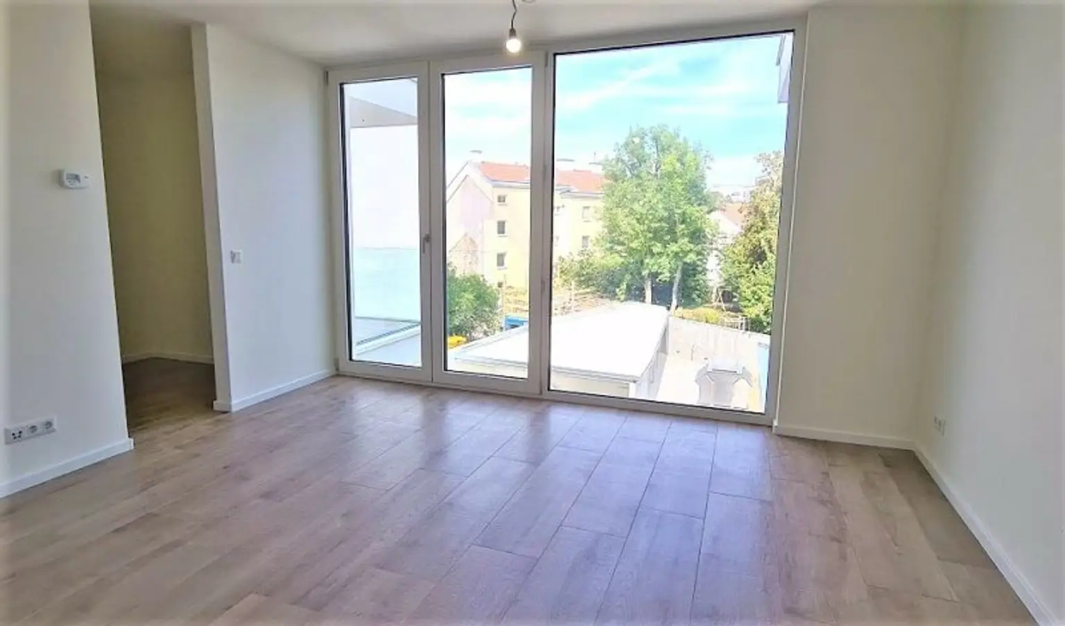 HOFRUHELAGE, JEDLESEE, 33 m2 Neubau, Einzelwohnraum, Komplettküche, Duschbad, Hofruhelage, 1. Liftstock, Anton-Bosch-Gasse