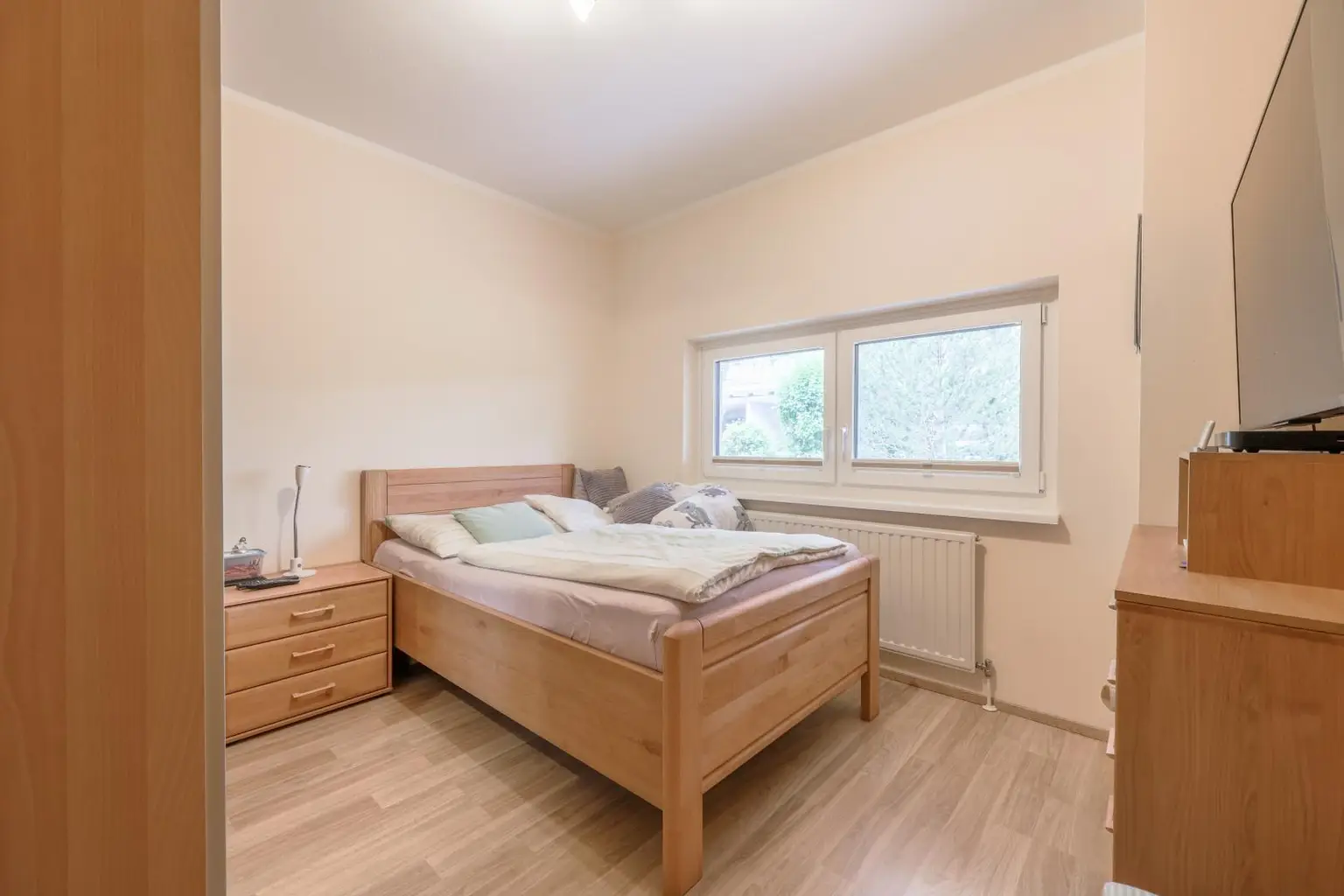 Zimmer 1 OG