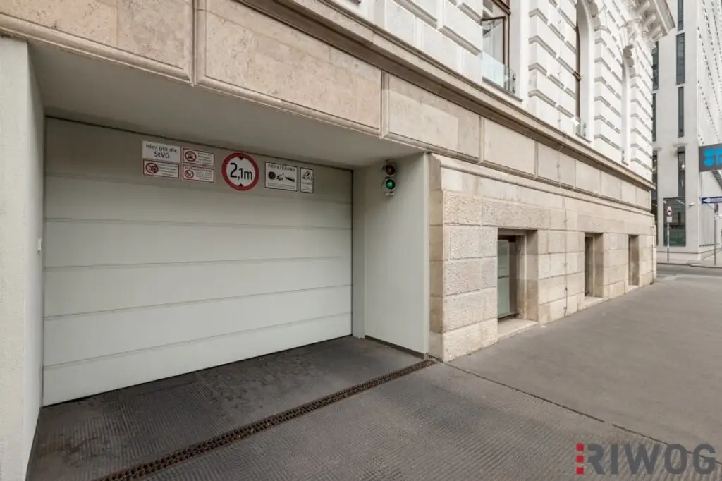 LUXUS-ALTBAUWOHNUNG am Börseplatz 1, 1010 Wien