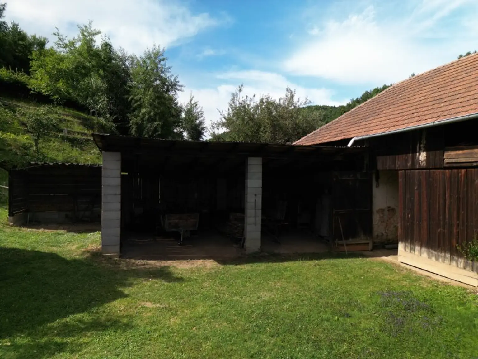 EINFAMILIENHAUS - ehemaliges BAUERNHAUS im Ortsverbund