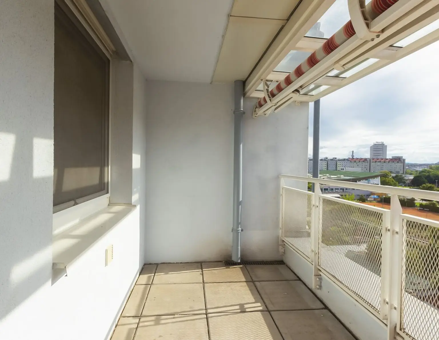 Kornhäuselgasse | Maisonette Wohnung mit Loggia und Einbauküche
