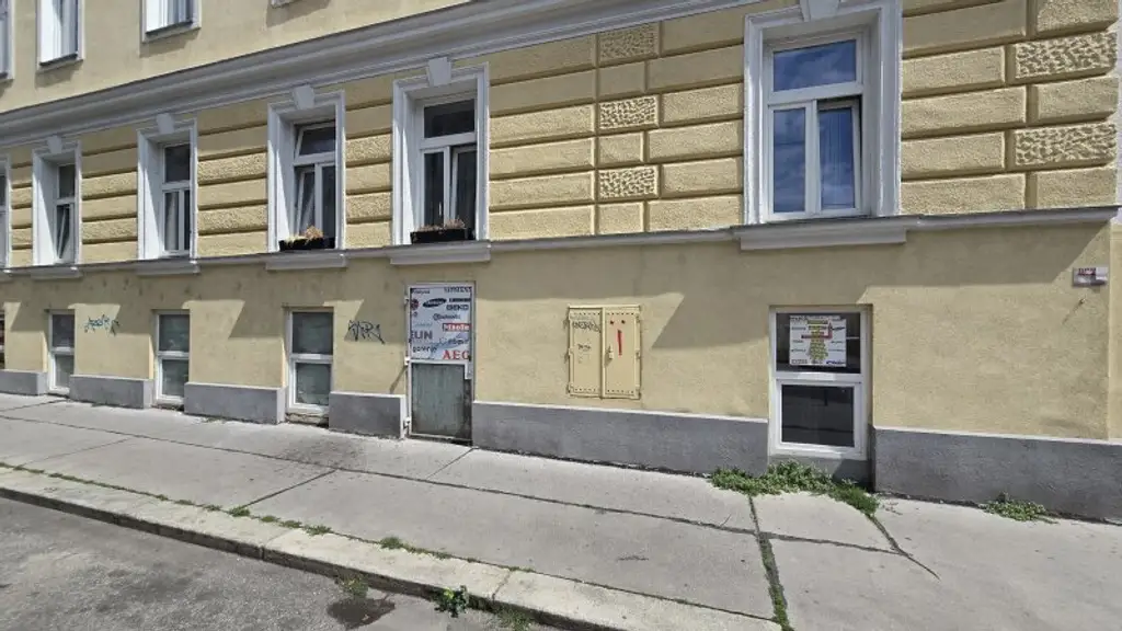 Schöne Geschäftslokal, Gewerbeimmobilien, Souterrain