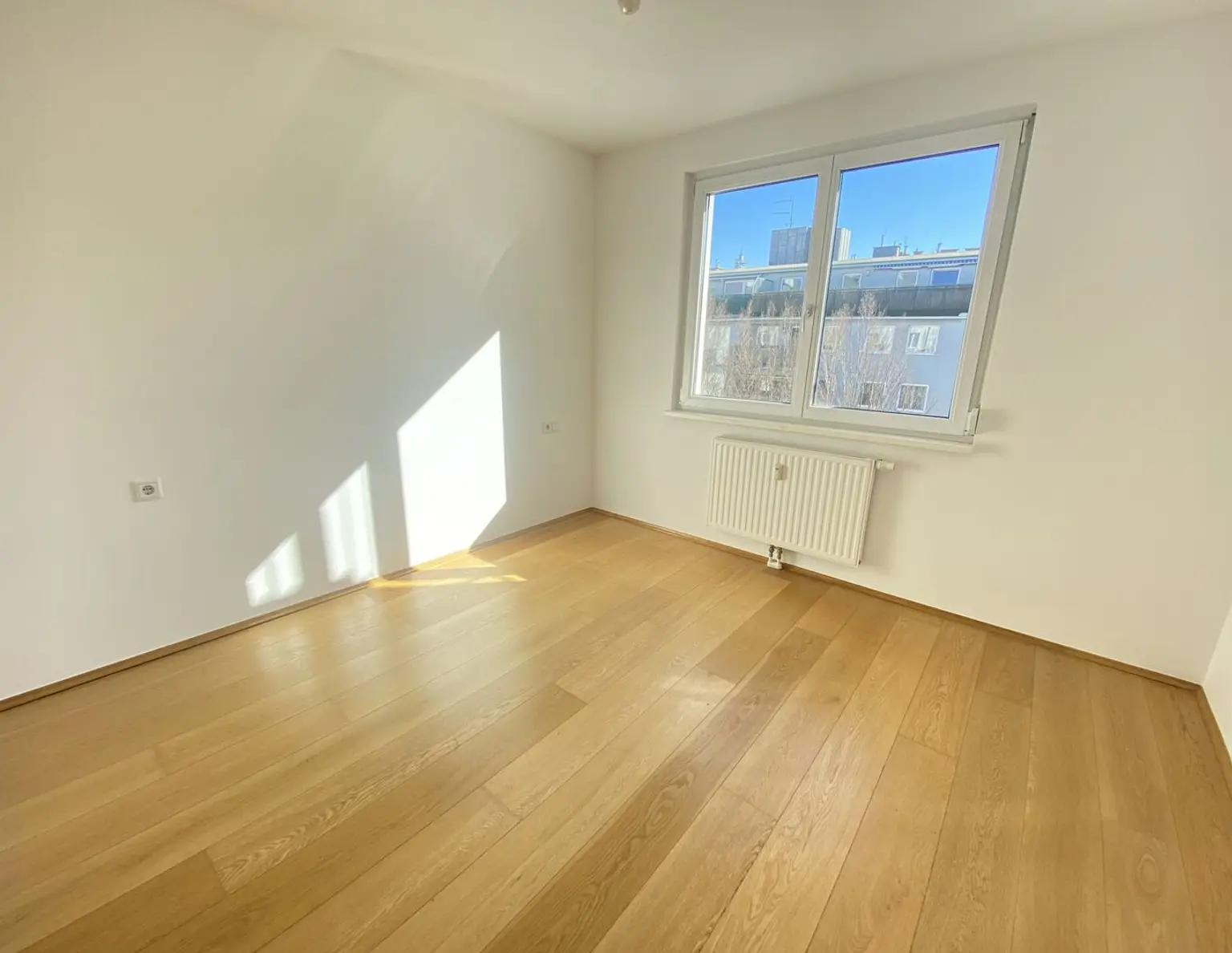 2-Zimmer-Loggia-Wohnung mit Küche - Nähe Schmelz - zu kaufen in 1160 Wien