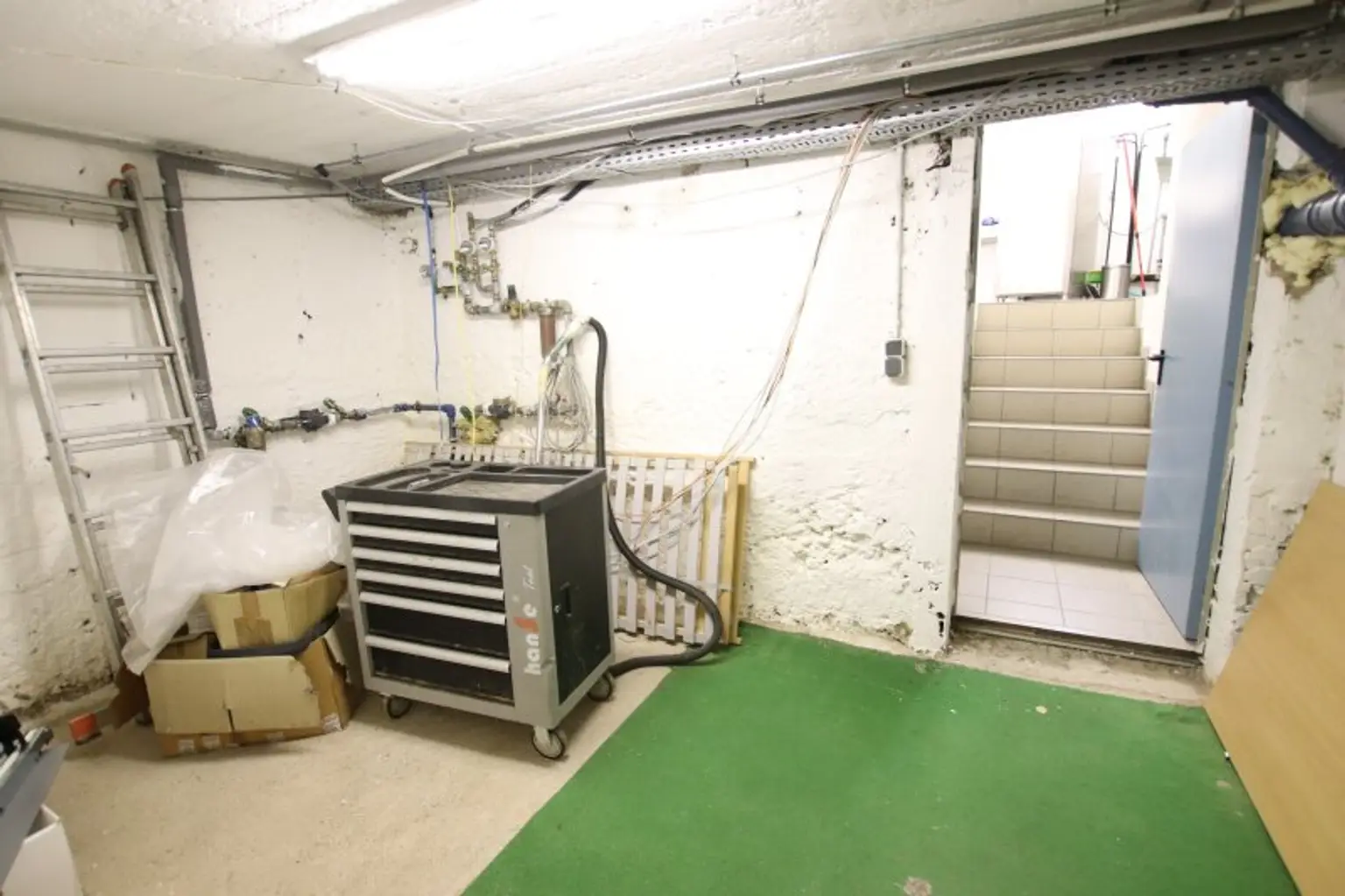 Geschäftslokal/Büro 85m² in der Siebenhügelstrasse in zentraler Geschäftslage!
