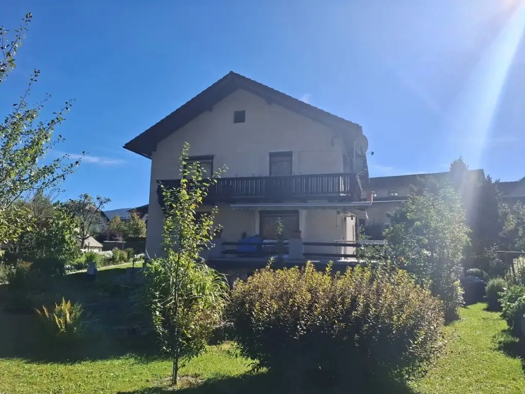 Renoviertes Zweifamilienhaus mit viel Grund in ruhiger Lage in Langenwang im Mürztal zu kaufen !