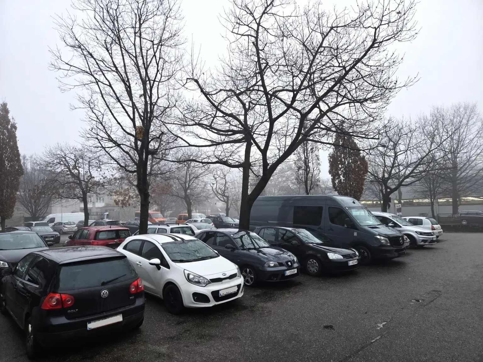 Parkplätze first come, first serve