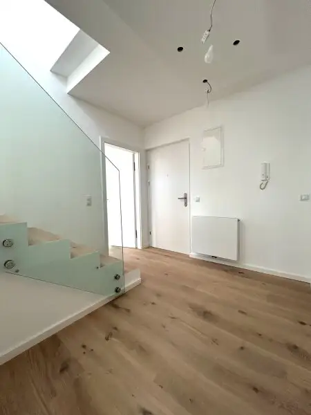 Wohnen mit Weitblick: Stilvolle 2-Ebenen-Wohnung mit Terrassen in der Sieveringerstraße