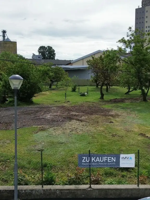 Grundstück IX