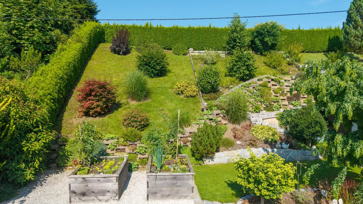 Haus mit HERZ, toller Garten, große Terrasse, herrlicher Ausblick!