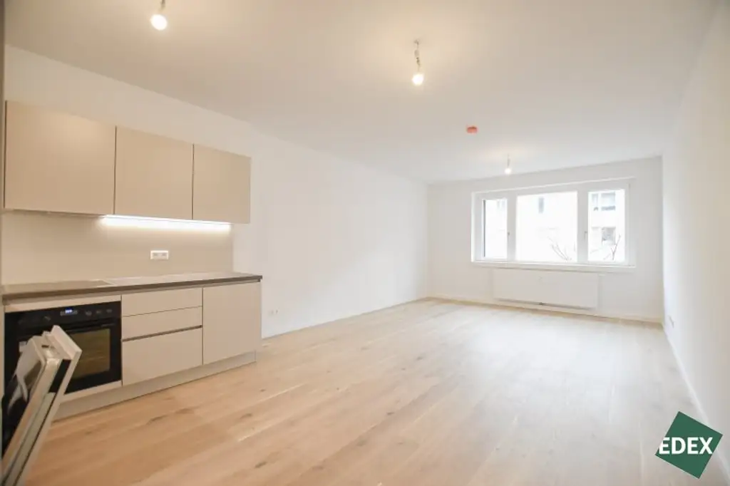 Erstbezug nach Sanierung: Schöne 2 Zimmer-Wohnung nahe Meidling Bahnhof