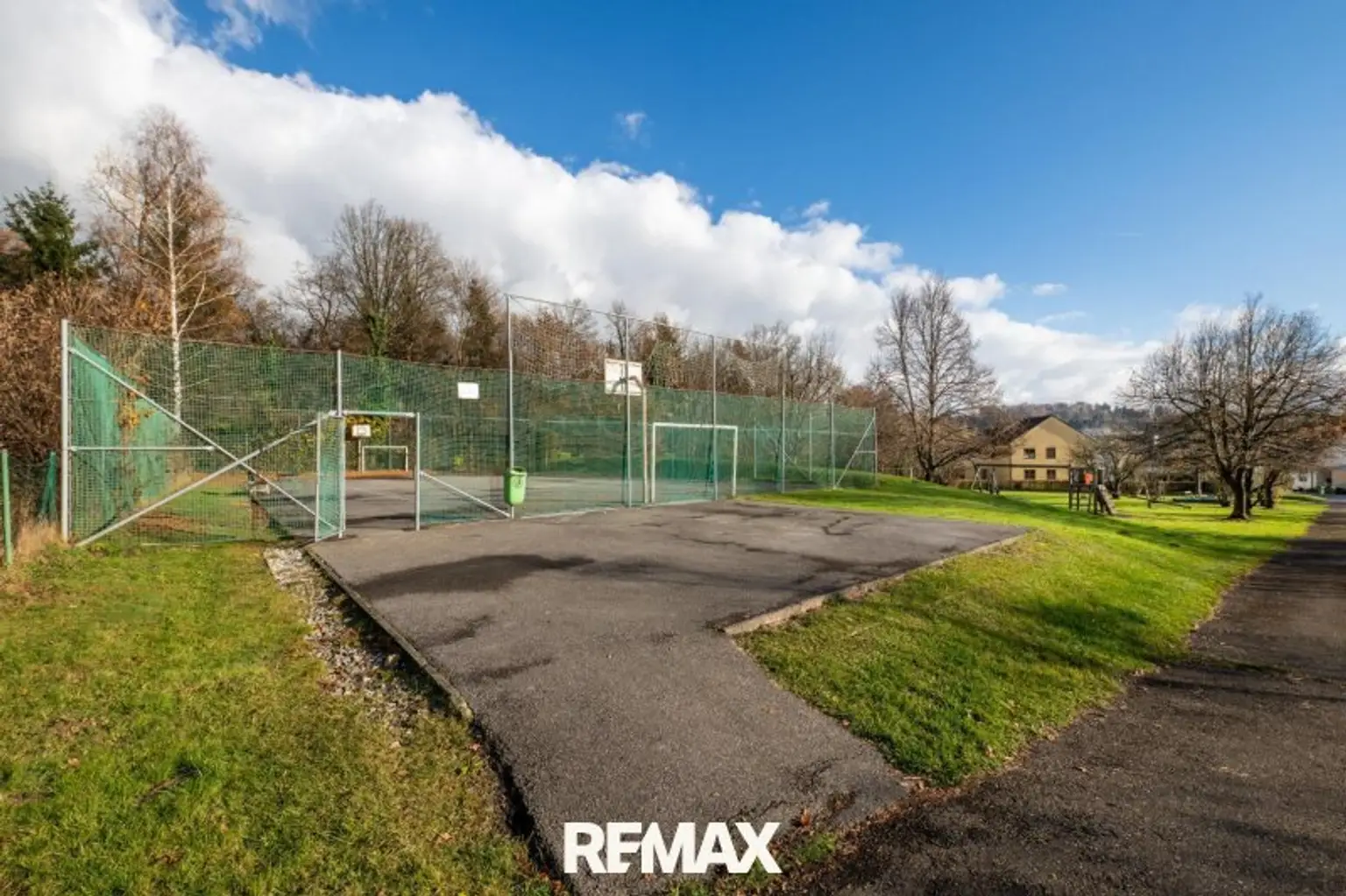 Sportplatz