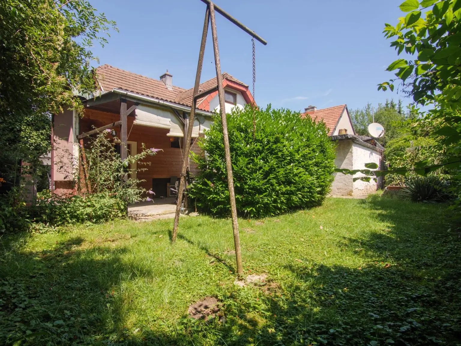 Sanierungsbedürftiges Haus sucht neuen Besitzer