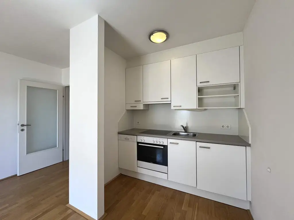 2-Zimmer-Wohnung nächst Gumpendorfer Straße - Willkommen im 6.!