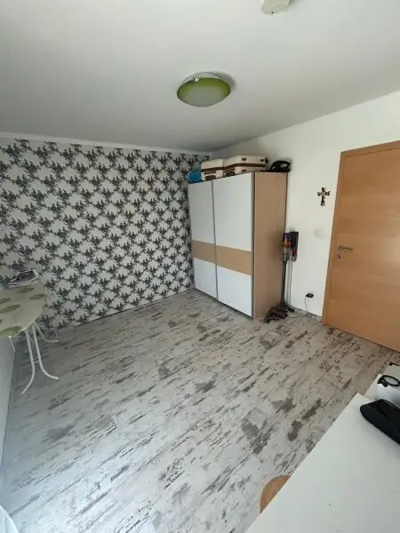 Neuwertiges Traumhaus im Zentrum von Liebenfels: 3 Zimmer, Garten mit fixem Pool & Terrasse Carport  für 499.000 €!