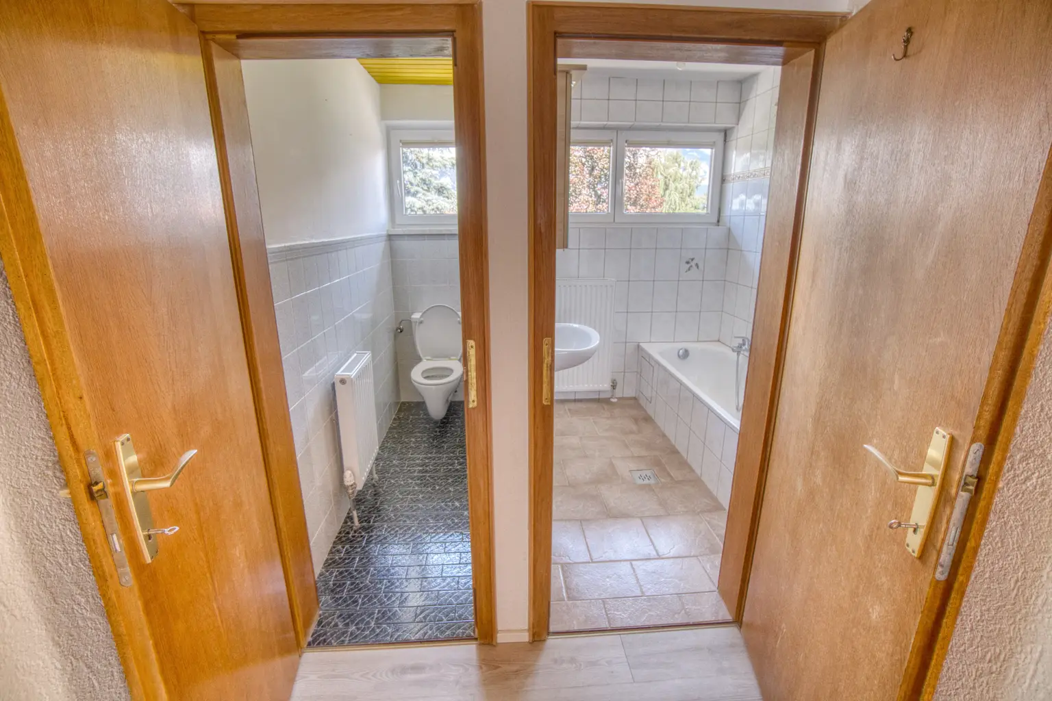 Neuer Preis - Ruhig gelegenes Haus mit zwei separaten Wohnungen