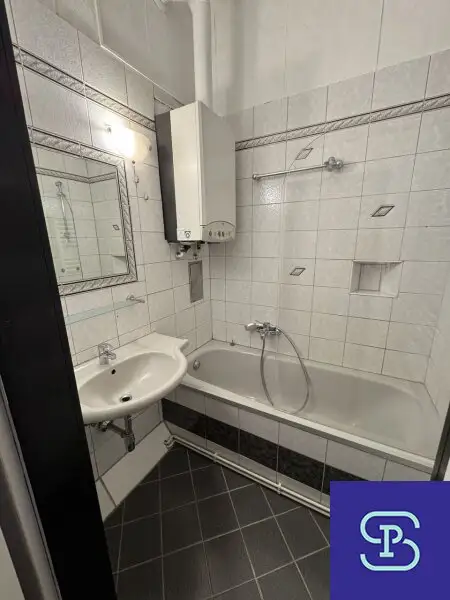 Provisionsfrei: Schöner 80m² Altbau mit Einbauküche und Lift - 1090 Wien