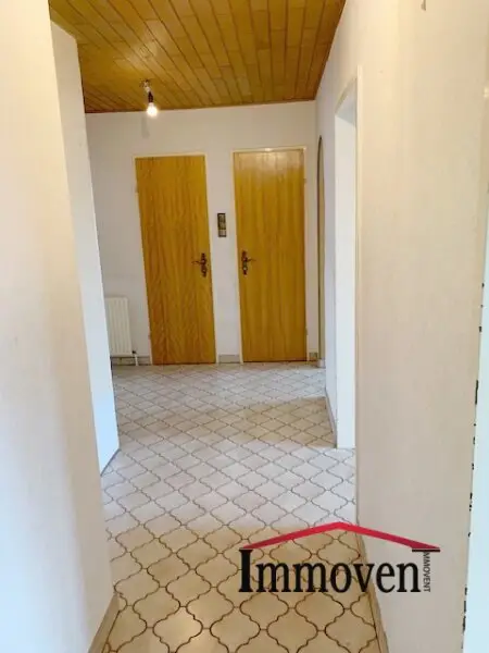 ICH BIN ZU KAUFEN - 3-Zimmerwohnung mit Balkon und Parkplatz in der Schwarzlackenau!