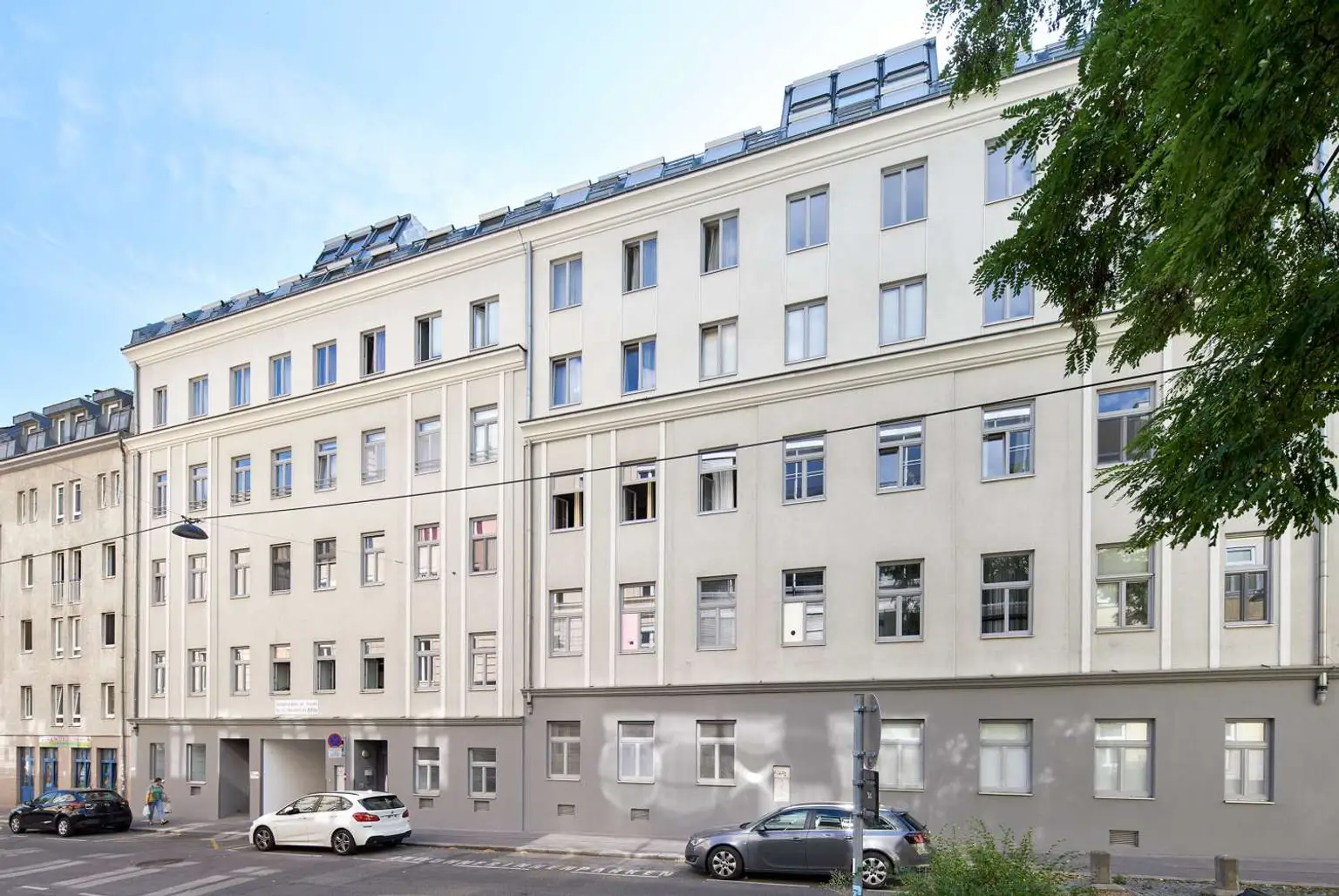 Altbaucharme trifft Gartenglück – Ihr Zuhause mit Seele 
- unbefristet vermietet