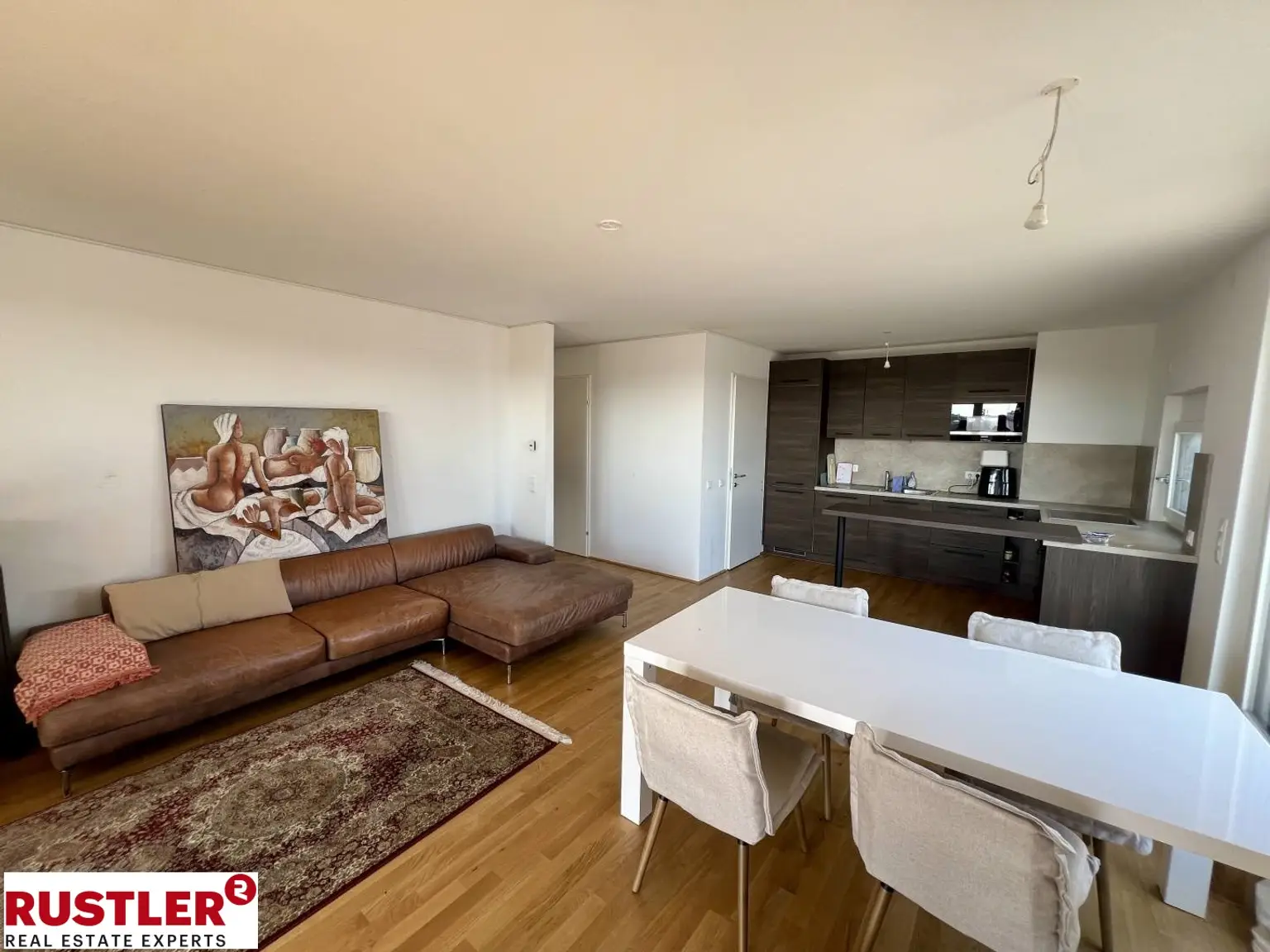 **ATTEMSGARTEN - HOCHWERTIGE 4 Zi WOHNUNG INKL. KÜCHE - 2 TERRASSEN - 2 BÄDER UND FITNESS**