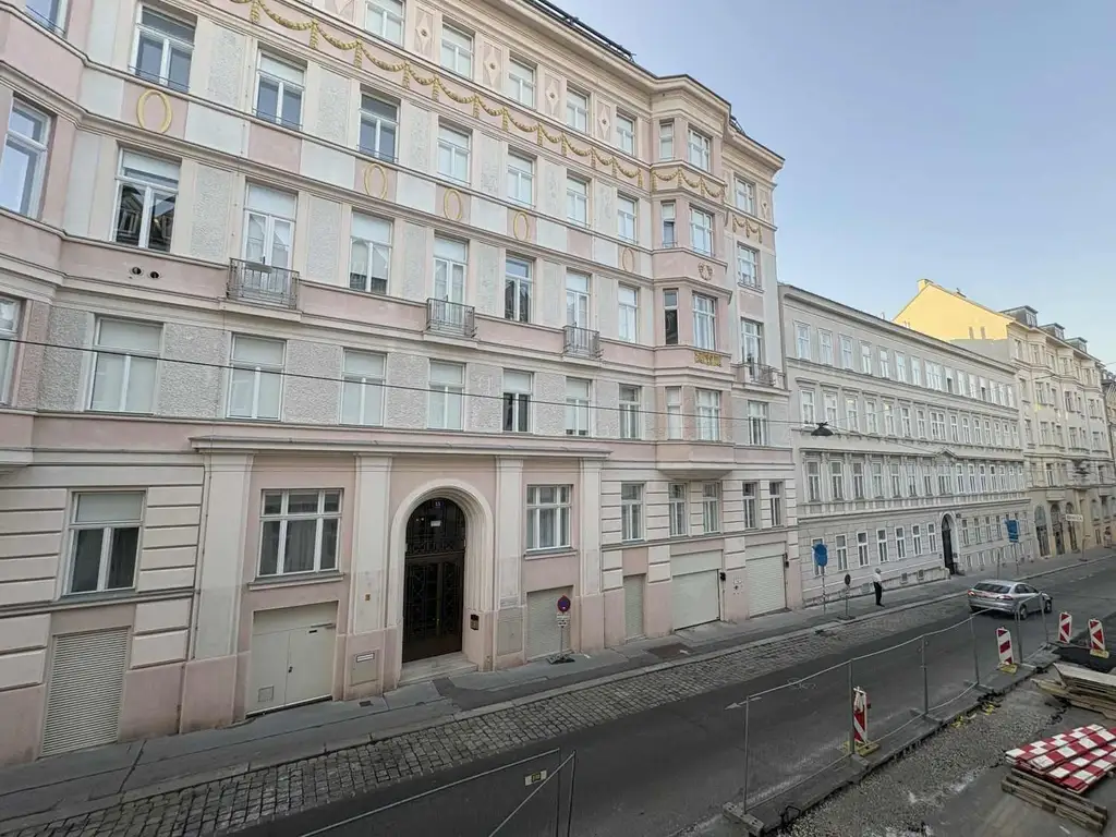 3 Zimmer Wohnung in Top Lage - 
Nahe altes AKH und Rathaus