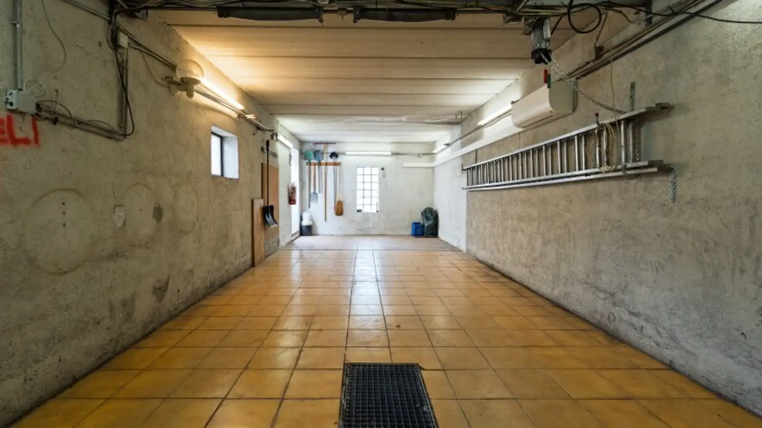 Ihr Haus in Probstdorf: Einfamilienhaus mit Terrasse, Garage und viel Potential!