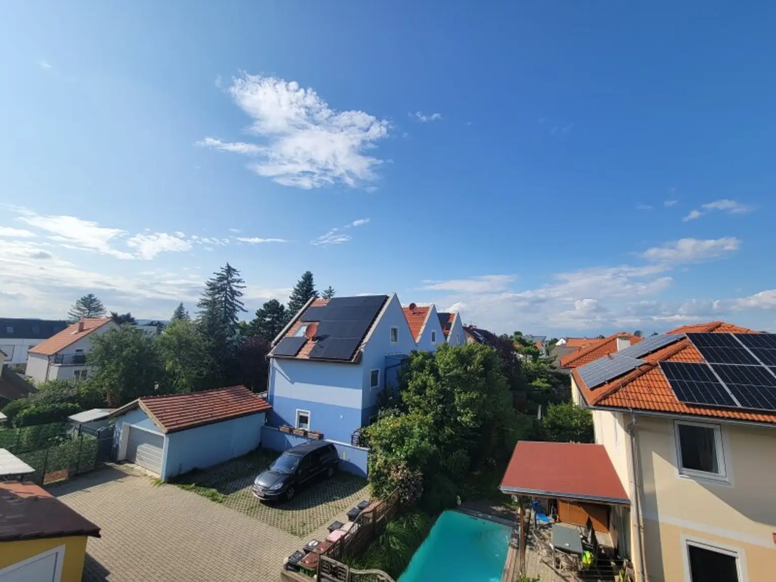 ERSTBEZUG!! MODERNES EINFAMILIENHAUS AM NÖRDLICHEN STADTRAND VON WIEN - 1210 WIEN LEOPOLDAU.