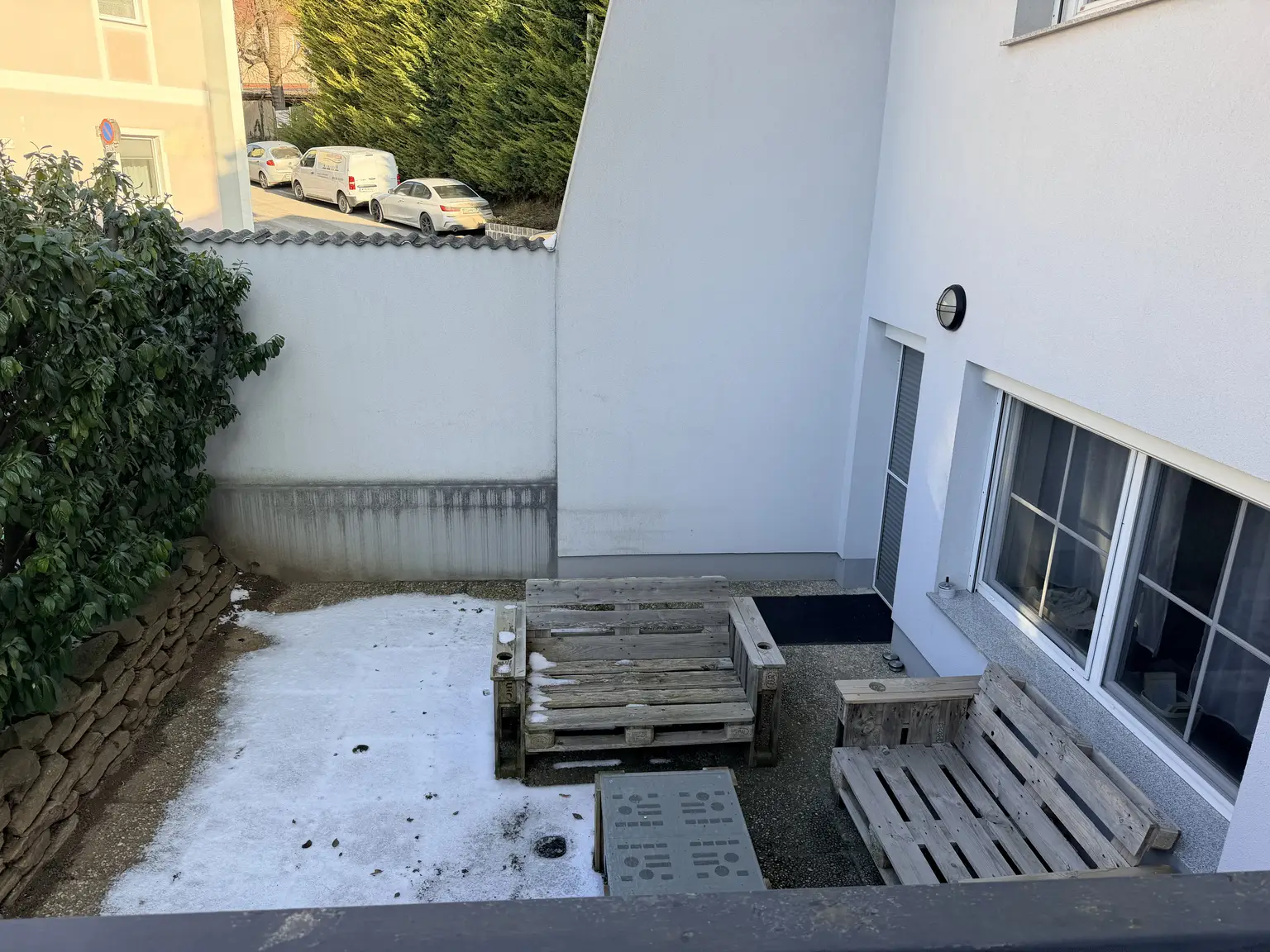 Traumhaftes Mehrfamilienhaus in Mistelbach – 3 Wohneinheiten, top gepflegt, mit Stadtblick und Weinkeller!