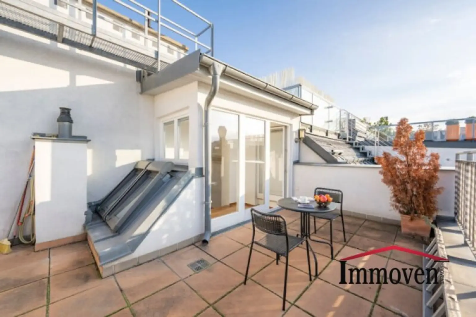 INNENSTADTLAGE - Einzigartiges Büro mit Dachterrasse bei der Wiener Oper!