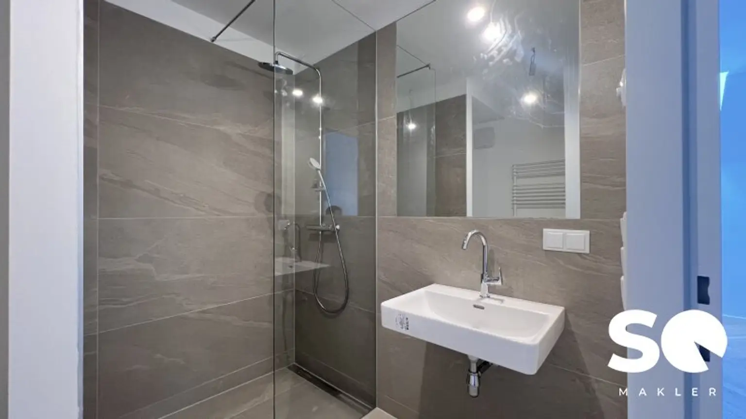 # SQ - EXKLUSIVE DACHGESCHOSSWOHNUNG IN 1030 WIEN - SEIDLGASSE - 2 ZIMMER und TERRASSE - TOP 12