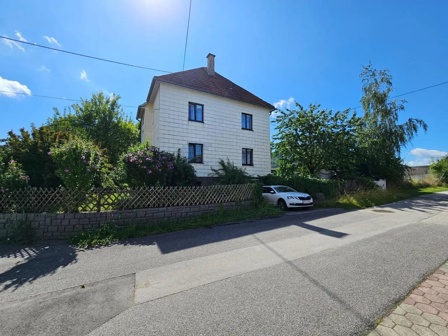 Vielseitiges Wohnhaus – Anlegerobjekt oder Zuhause für die Familie