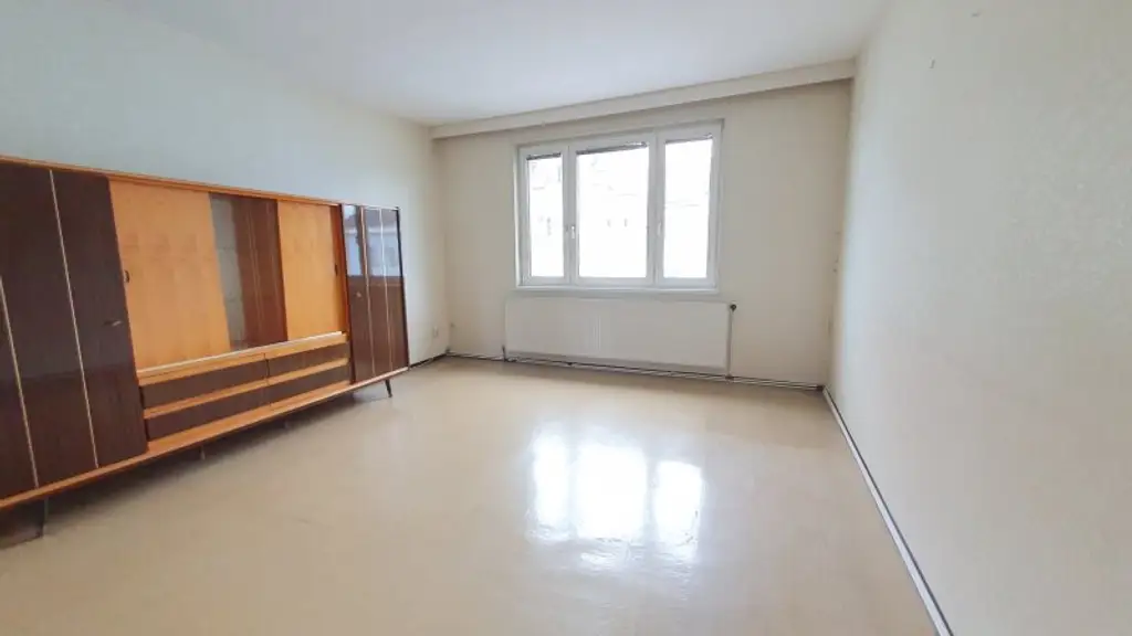 Sonnige Wohnung mit Top-Raumanordnung im 4. Liftstock