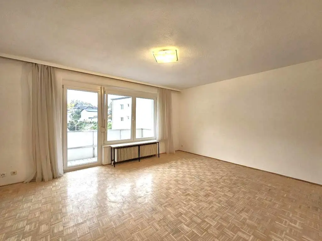 Sonnige Garconniere in der Plentznerstraße mit neuem Badezimmer