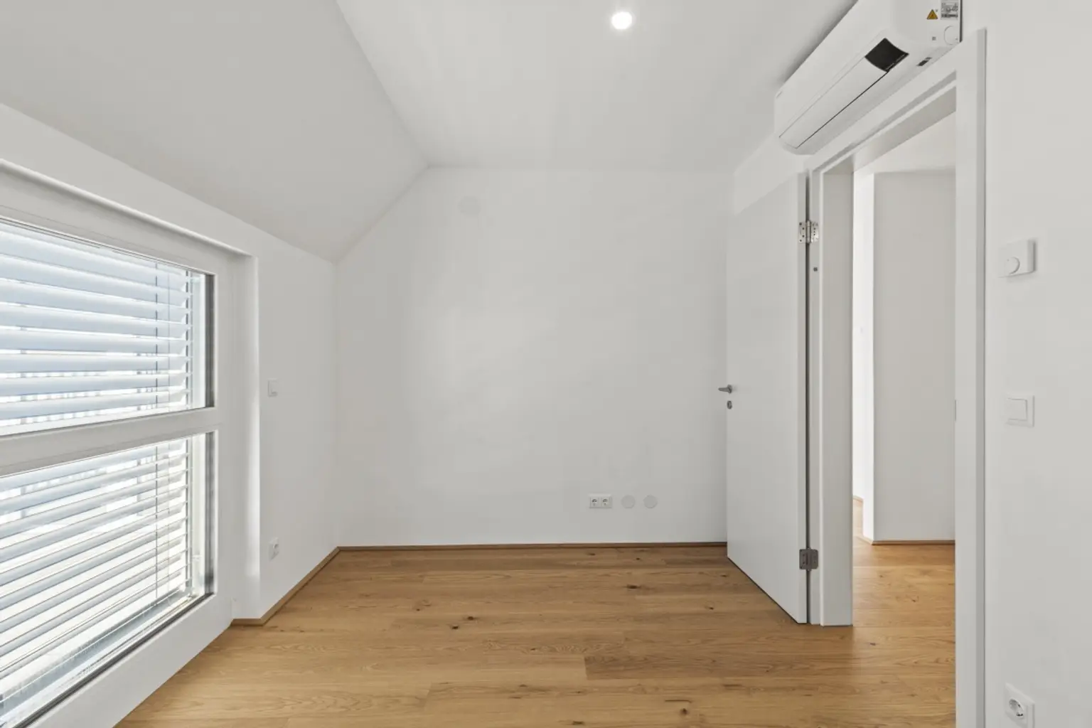 K | ++ GANZ OBEN ankommen ++ Dachgeschossjuwel im PROJEKT KARL74 | Prima Service Immobilien