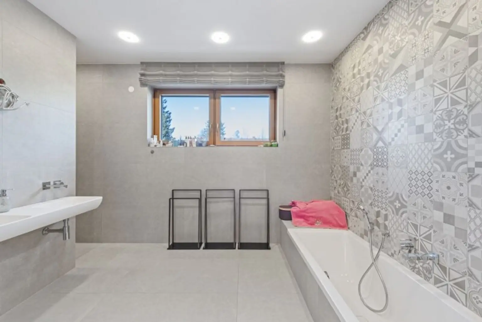 Großzügige High-End-Familienvilla der Extraklasse.