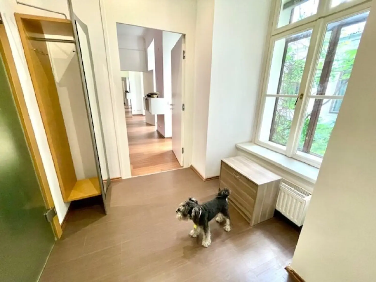 WOHNEN im 7-ten HIMMEL - INNENSTÄDTISCHE EIGENTUMSWOHNUNG- ELEGANTE Klassische Wiener-Altbau-Wohnung mit 2-Zimmern in Top Lage am SPITTELBERG - DURCHHAUS!