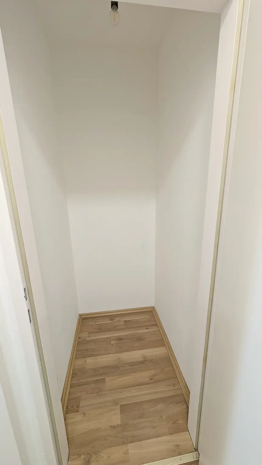 NETTES 3 ZIMMERAPARTMENT IM SPECKGÜRTEL VON WIEN - 35 ÖFFI-MINUTEN BIS WIEN ZENTRUM