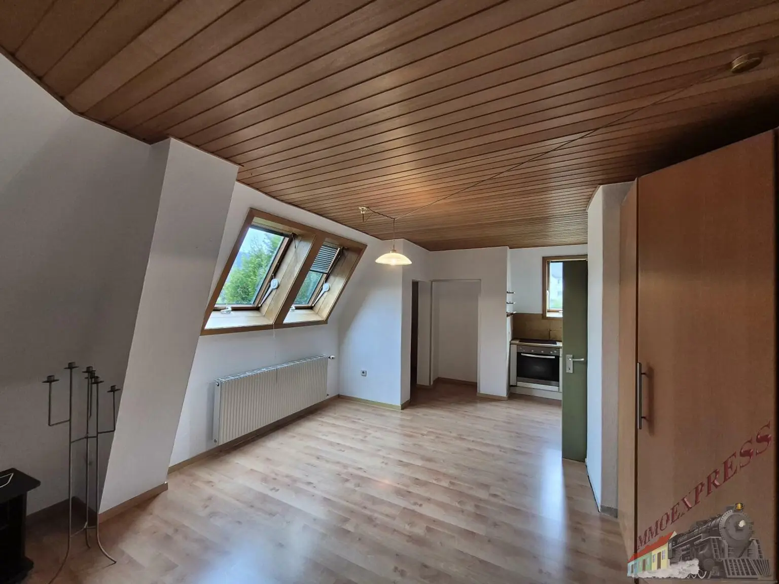 Charmantes Landhaus mit 7 Zimmern und Grünblick - ideal für Naturliebhaber.