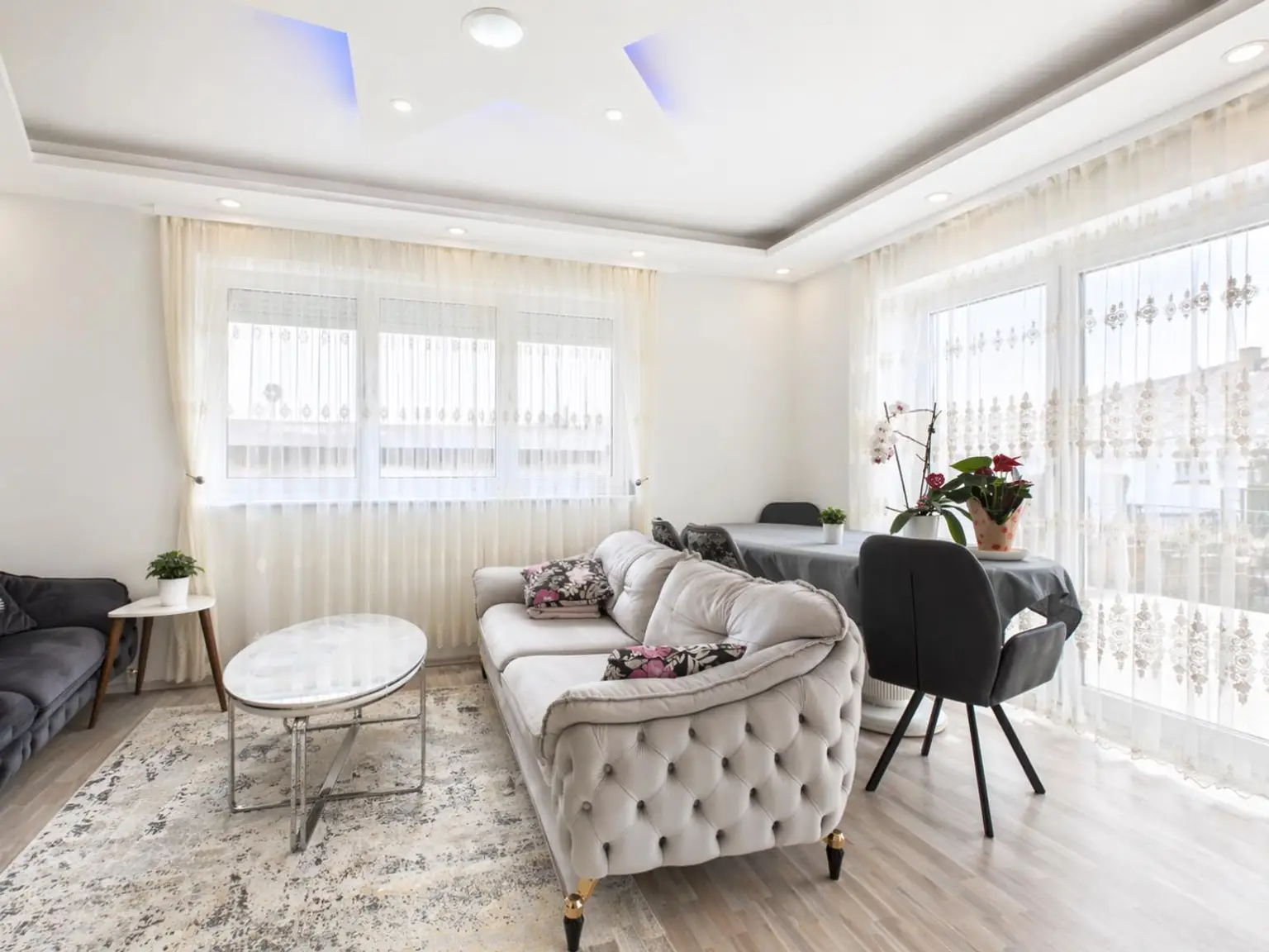 Wohnzimmer a