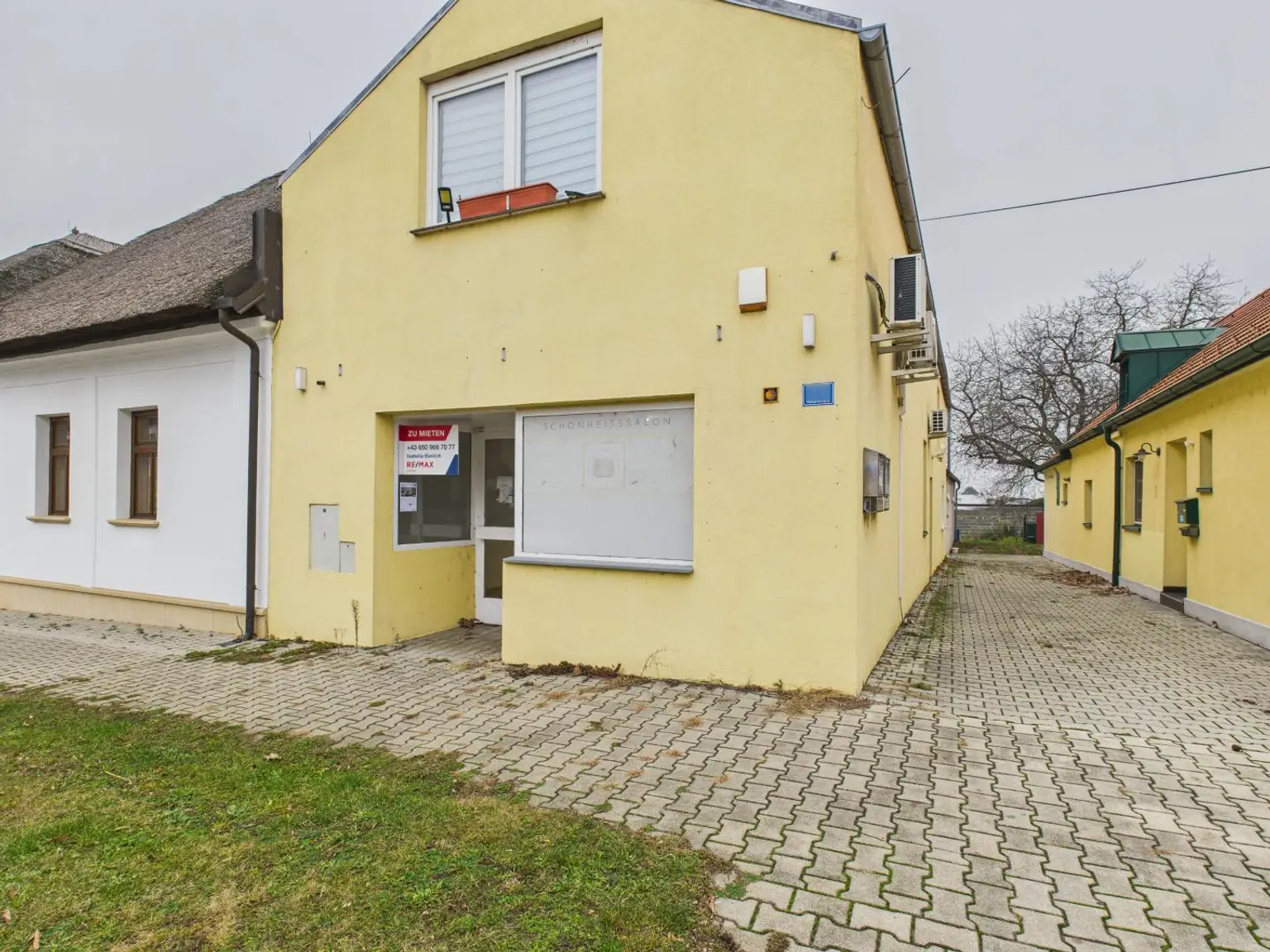 1. Geschäftslokal Parndorf