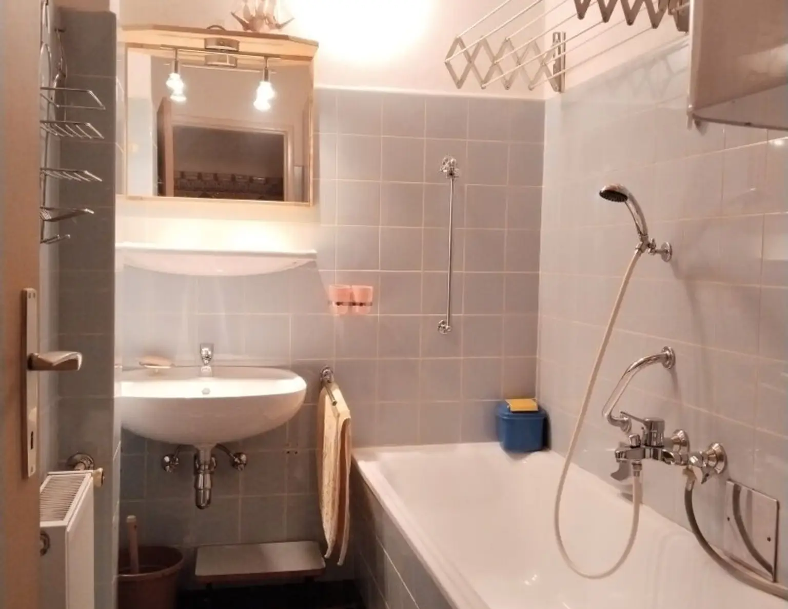 Charmante 2-Zimmer-Wohnung mit viel Potenzial am Spallerhof zu verkaufen!