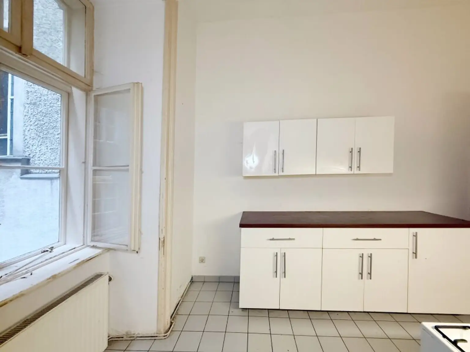 4-Zimmer-Wohnung in zentraler Lage Wiens – ideal geeignet als WG für 3 Studenten