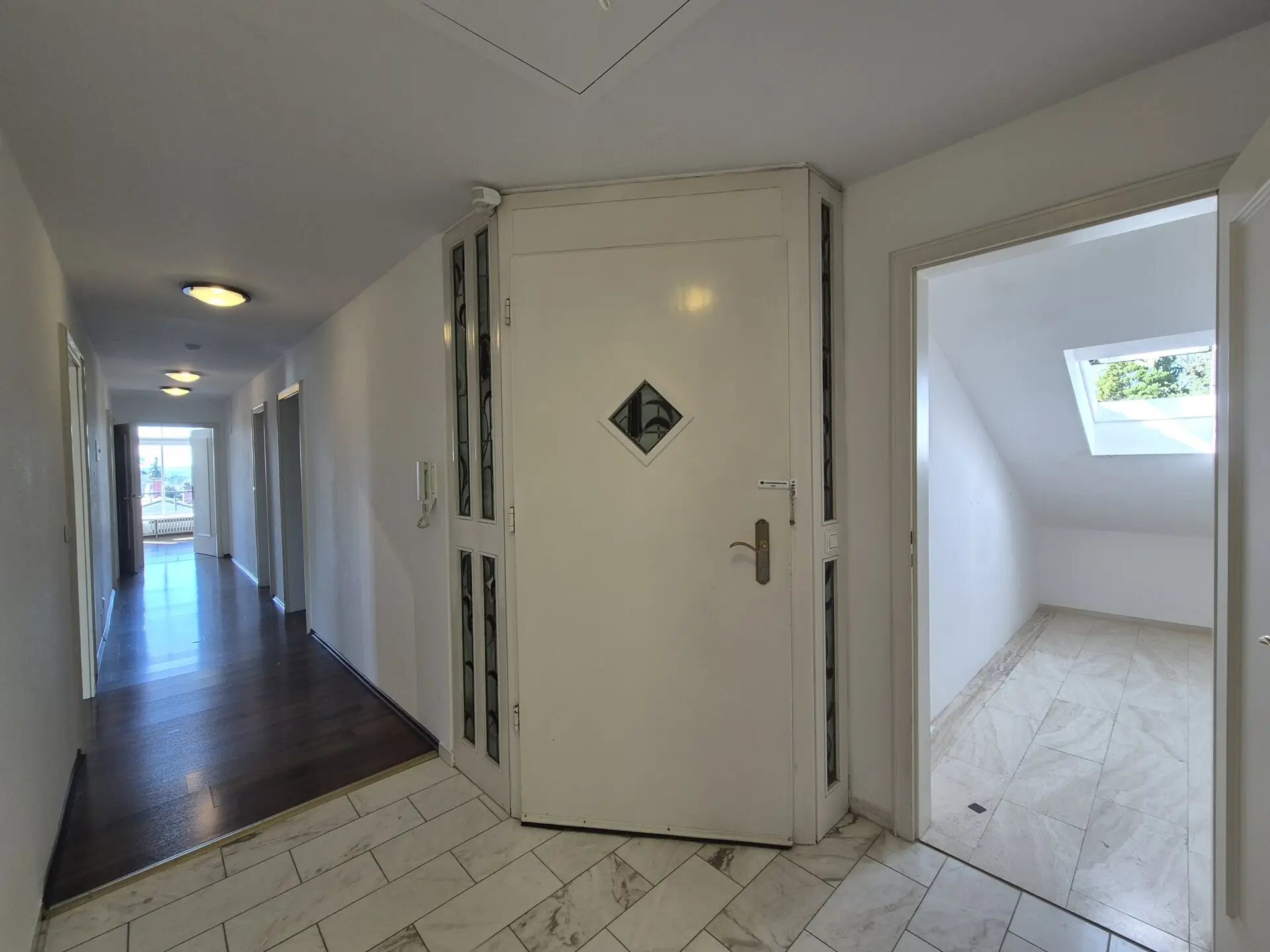Wohnungseingang und Abstellkammer